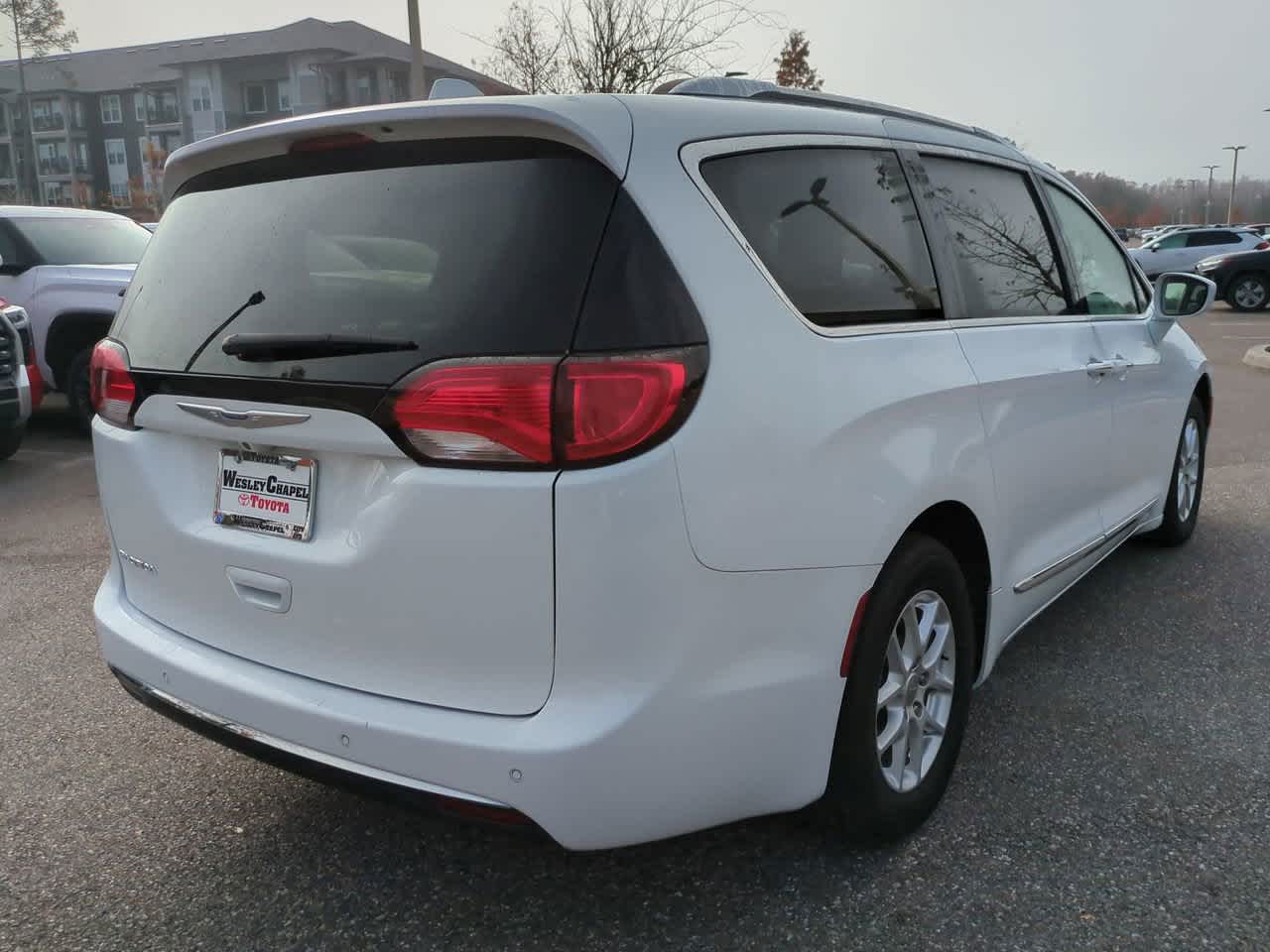 Thumbnail: 2020 Chrysler Pacifica - 6