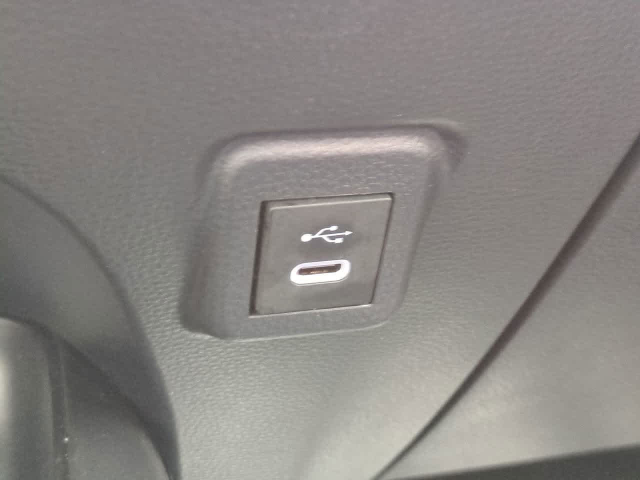 Thumbnail: 2025 Toyota Corolla - 20