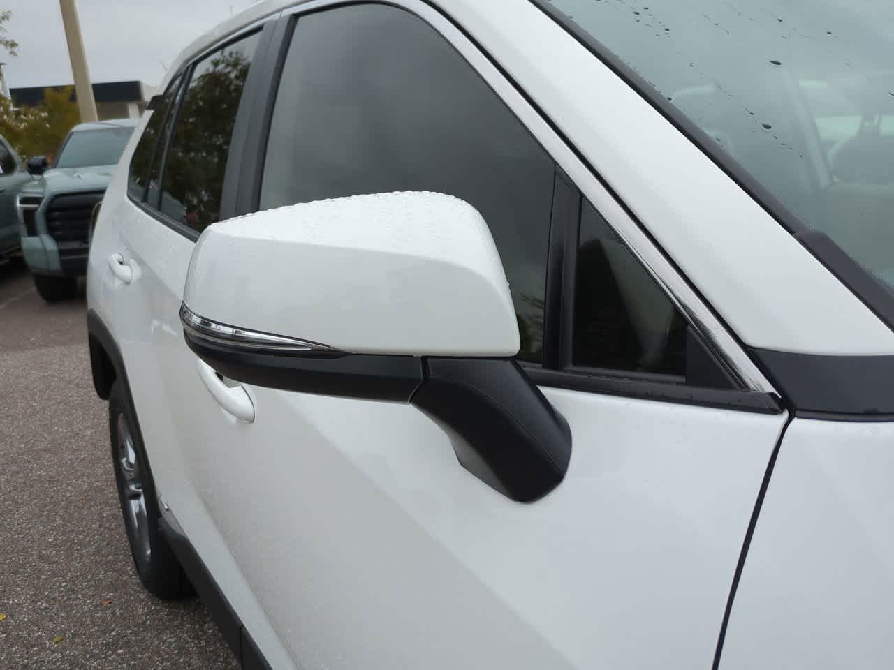 Thumbnail: 2025 Toyota RAV4 - 12