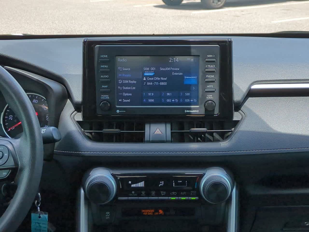 Thumbnail: 2022 Toyota RAV4 - 16