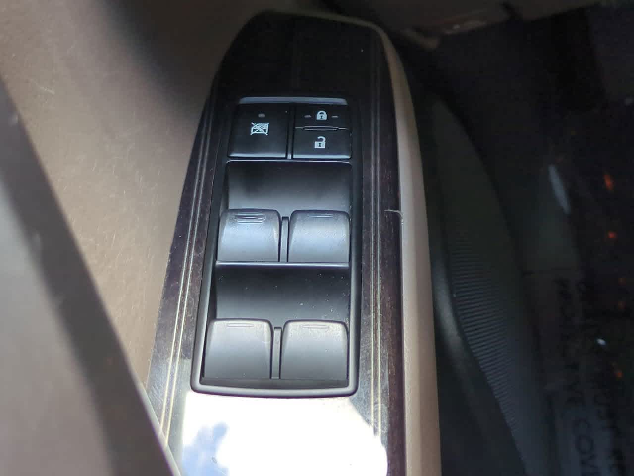 Thumbnail: 2020 Lexus GX - 25