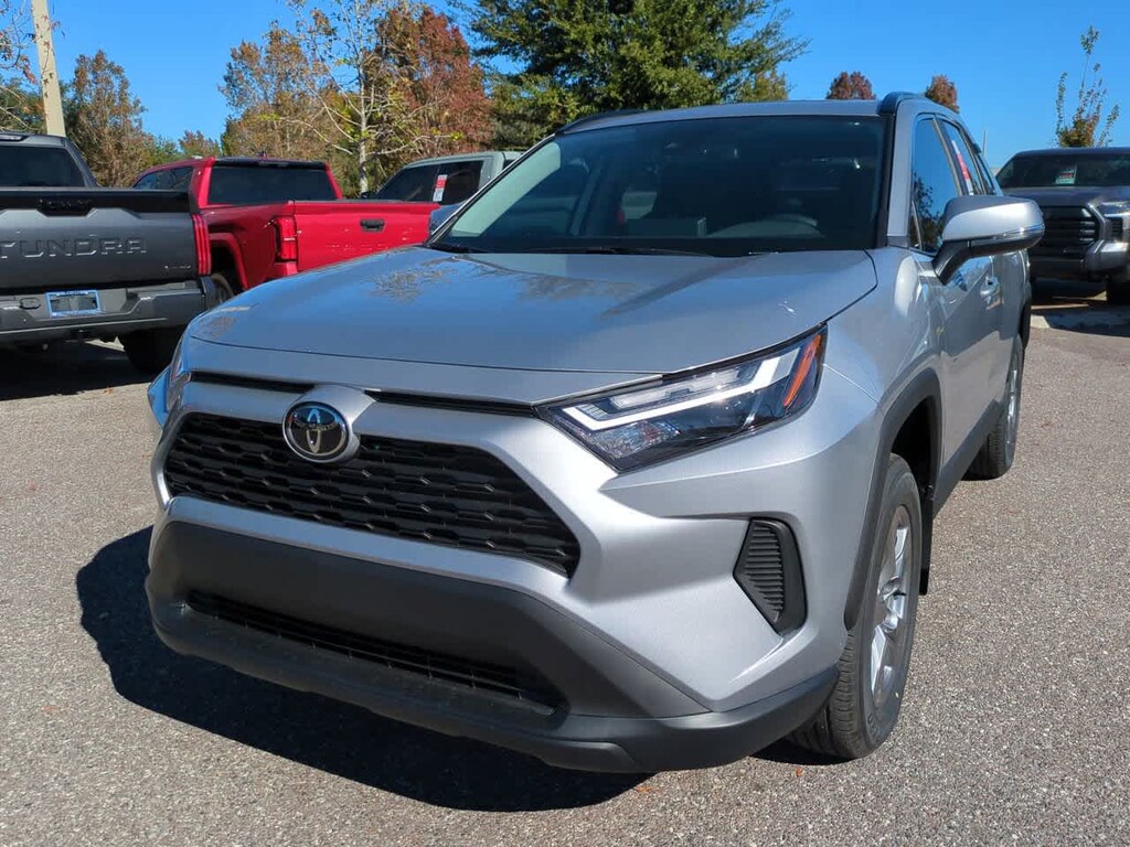 New 2025 Toyota RAV4 XLE SUV