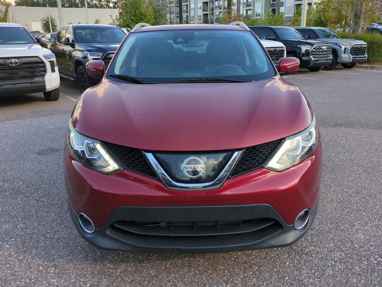 Thumbnail: 2019 Nissan Rogue Sport - 9