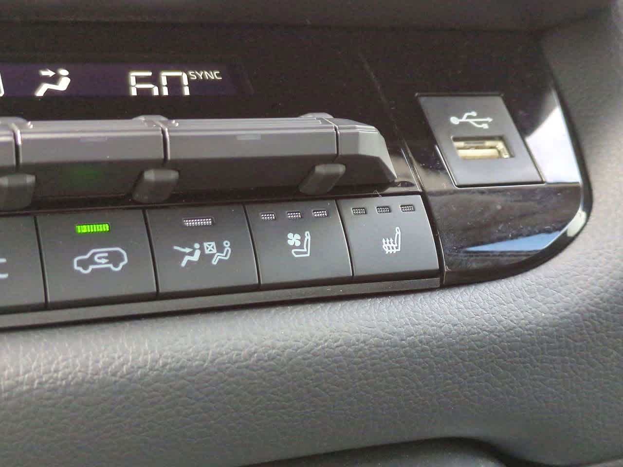 Thumbnail: 2023 Toyota Sequoia - 23