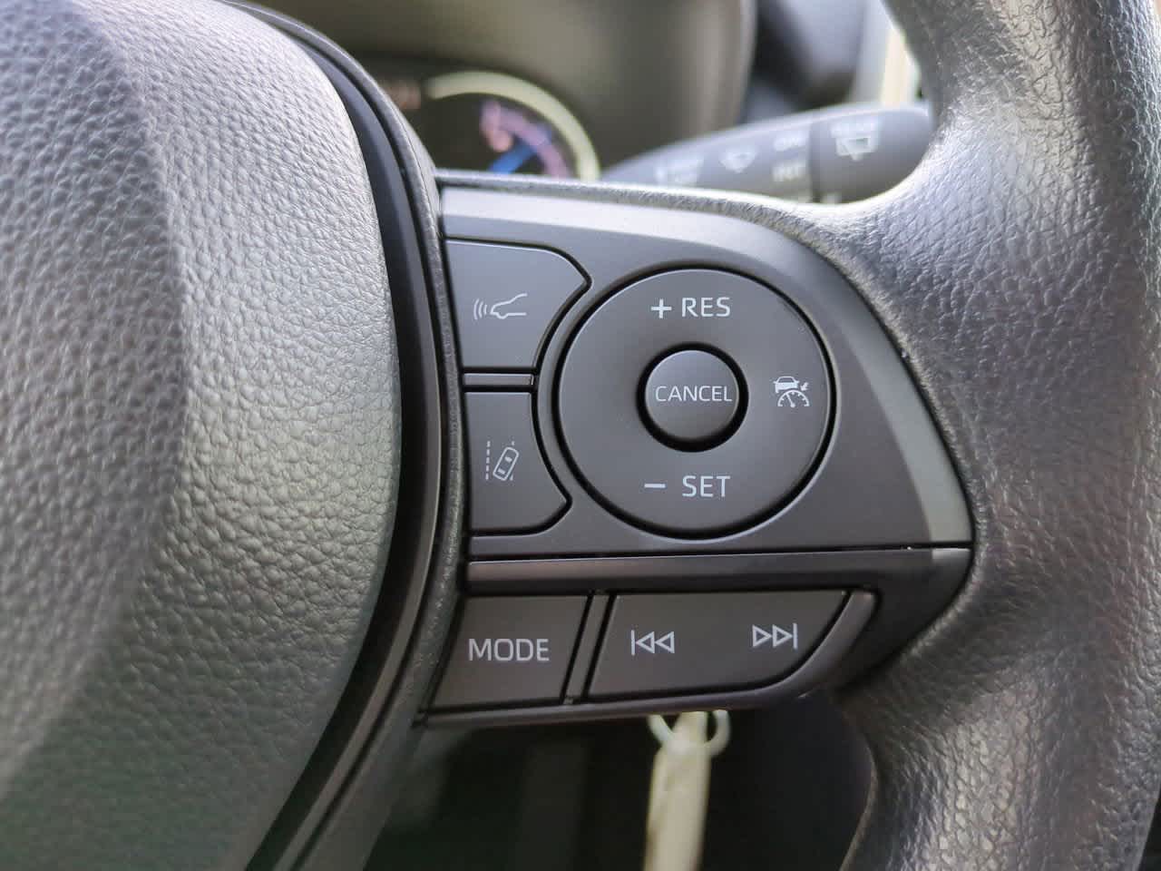 Thumbnail: 2025 Toyota RAV4 - 23