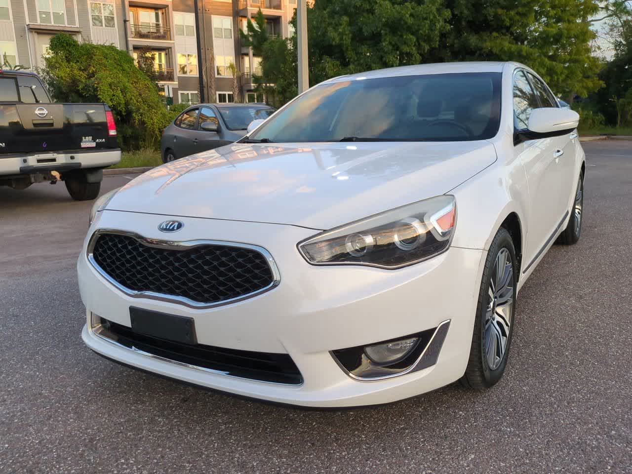 Thumbnail: 2015 Kia Cadenza - 2