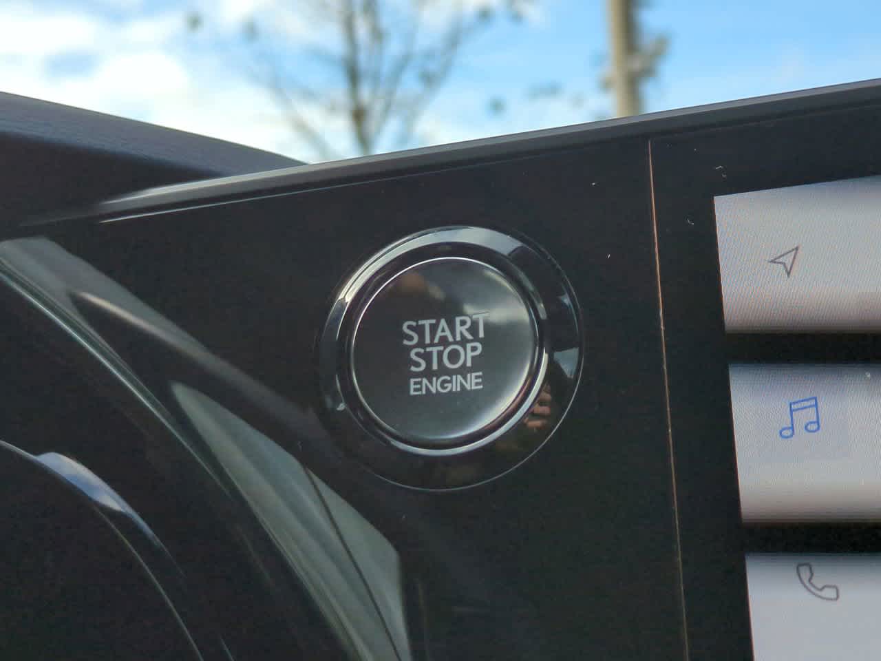 Thumbnail: 2025 Lexus RX - 27