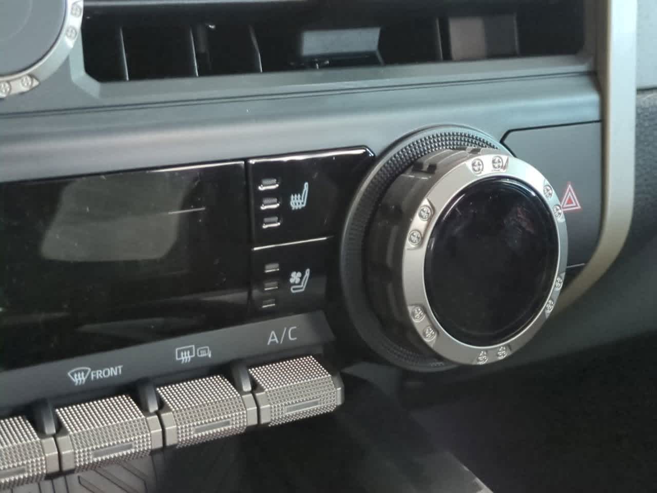 Thumbnail: 2025 Toyota Tacoma - 19