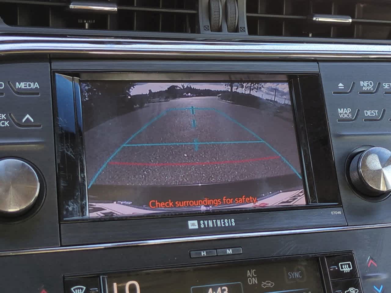 Thumbnail: 2013 Toyota Avalon - 20