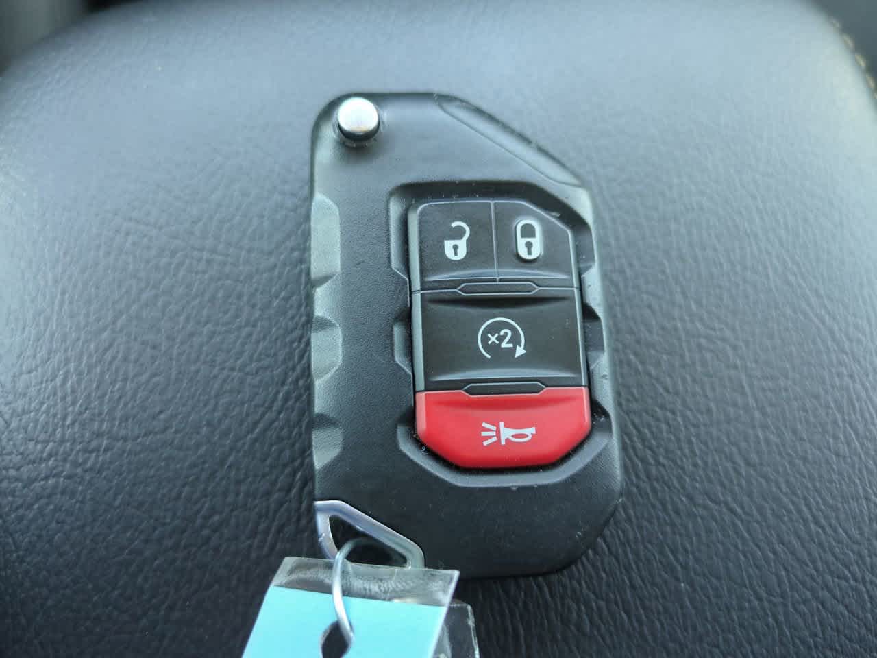 Thumbnail: 2025 Jeep Wrangler - 27