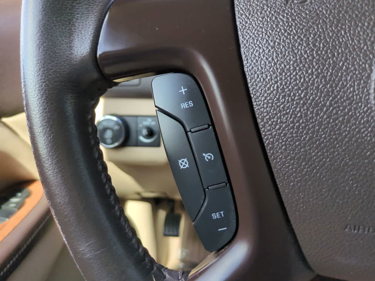 Thumbnail: 2012 Buick Enclave - 21