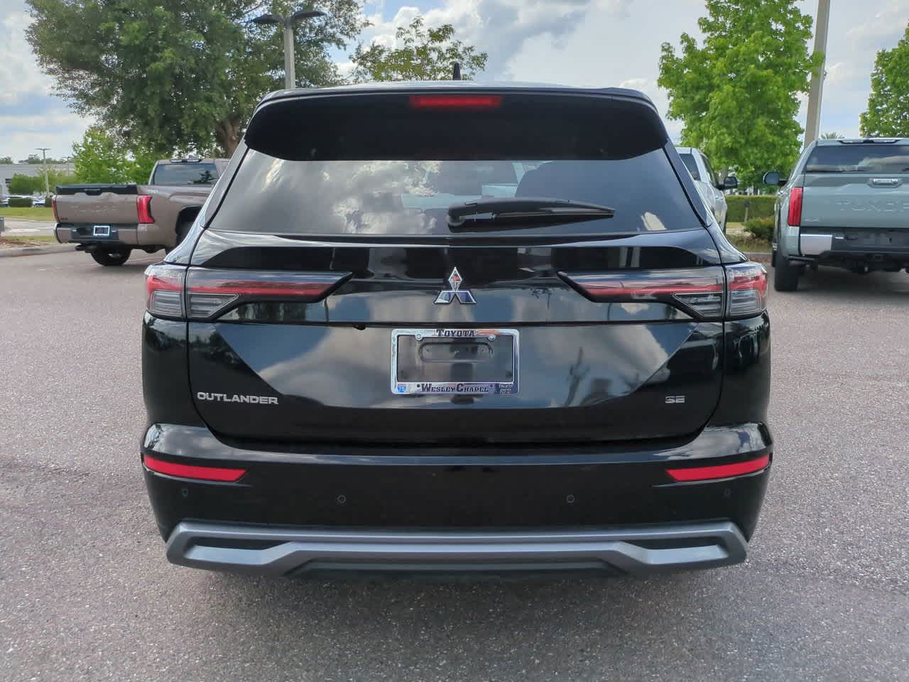 Thumbnail: 2025 Mitsubishi Outlander - 5