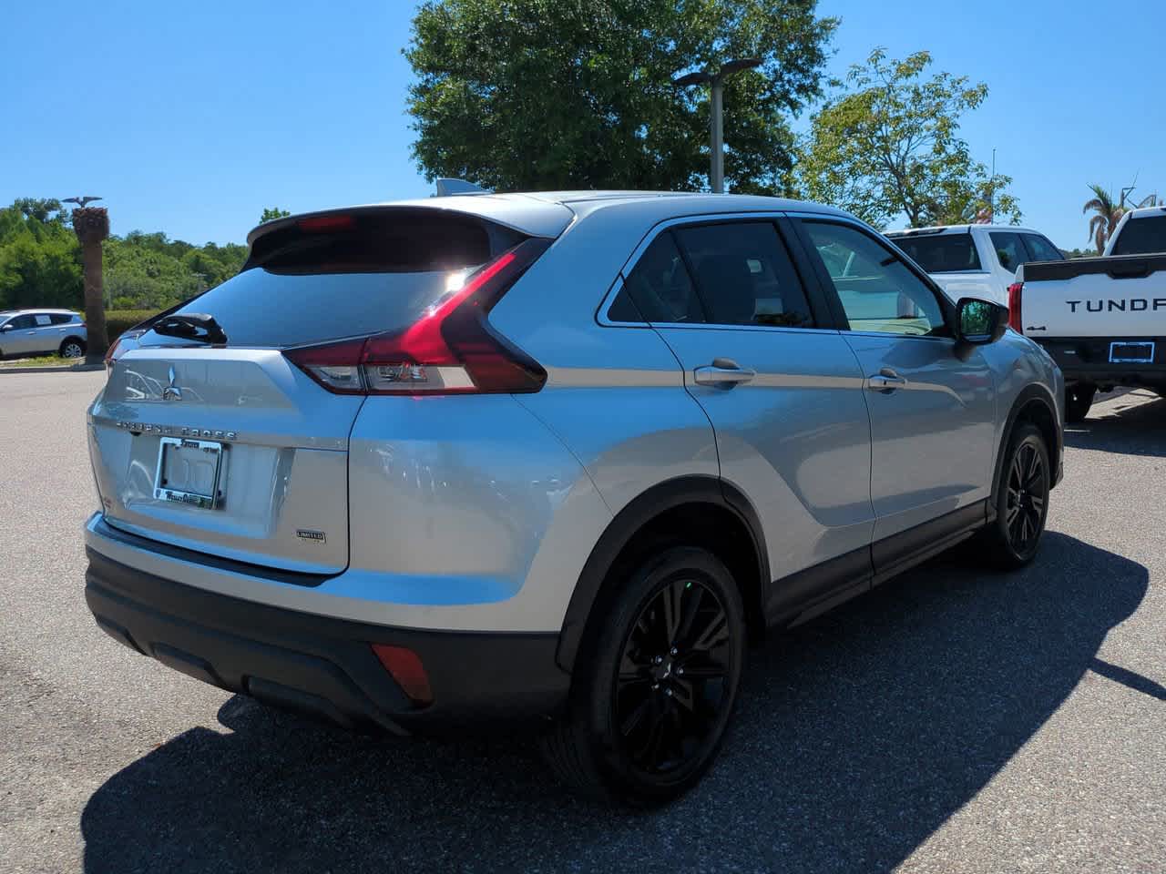 Thumbnail: 2024 Mitsubishi Eclipse Cross - 6