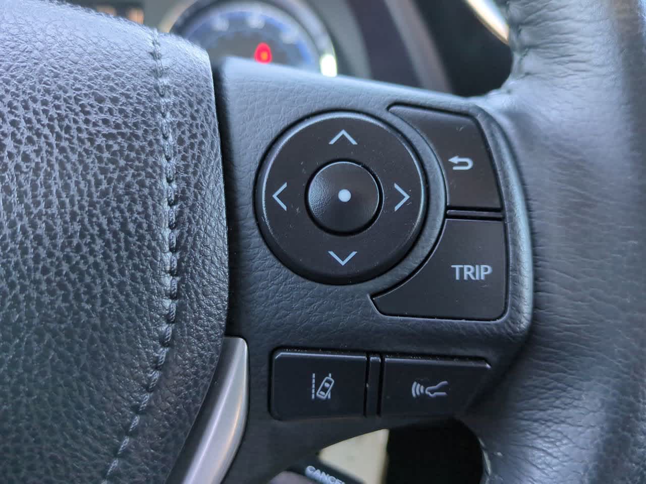 Thumbnail: 2018 Toyota Corolla - 23