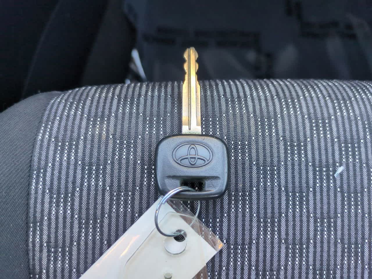 Thumbnail: 2017 Toyota Yaris - 23