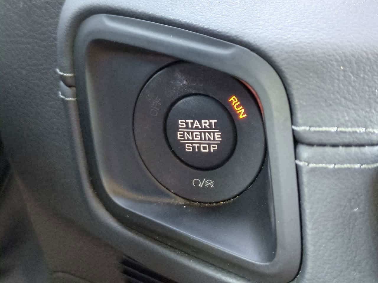 Thumbnail: 2025 Jeep Wrangler - 26