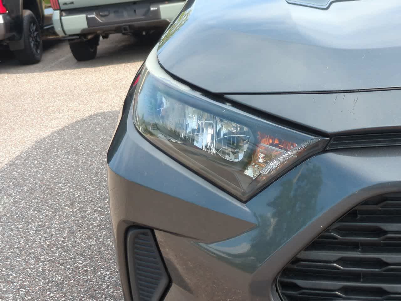 Thumbnail: 2021 Toyota RAV4 - 10