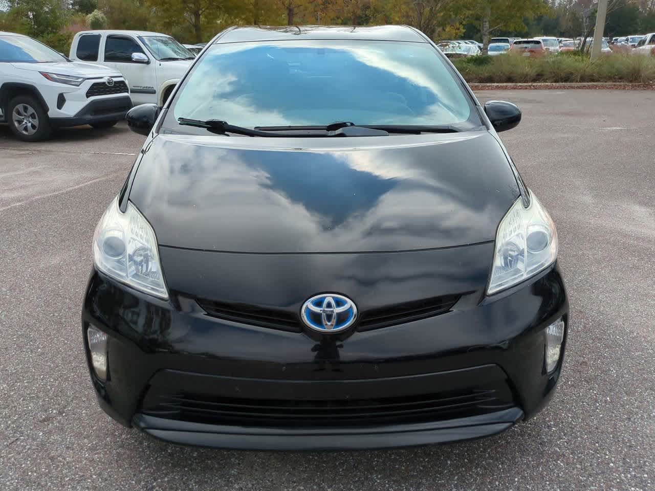 Thumbnail: 2013 Toyota Prius - 9