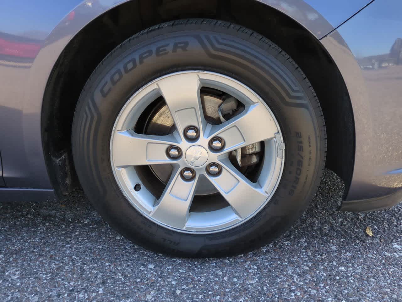 Thumbnail: 2013 Chevrolet Malibu - 11