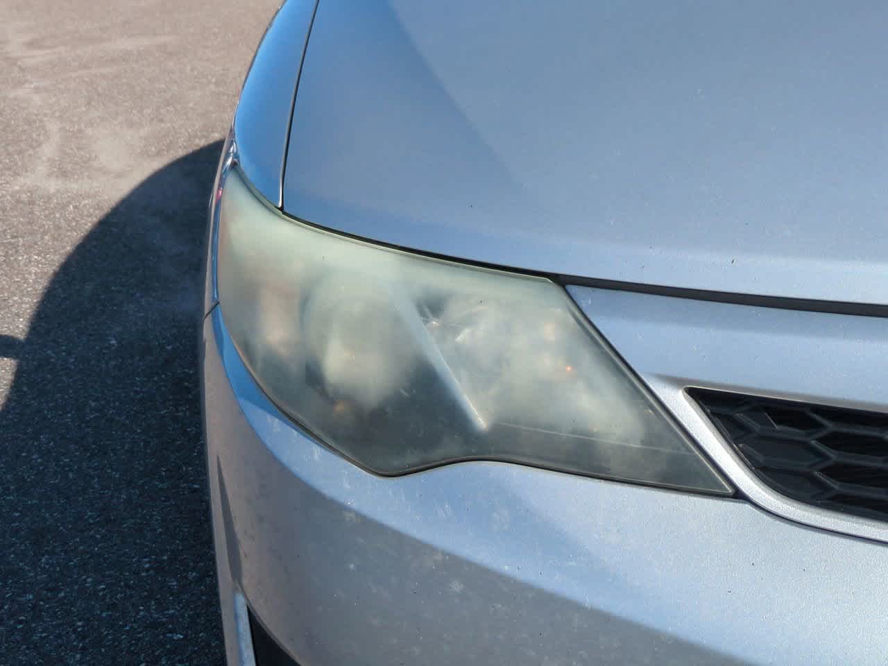 Thumbnail: 2014 Toyota Camry - 10