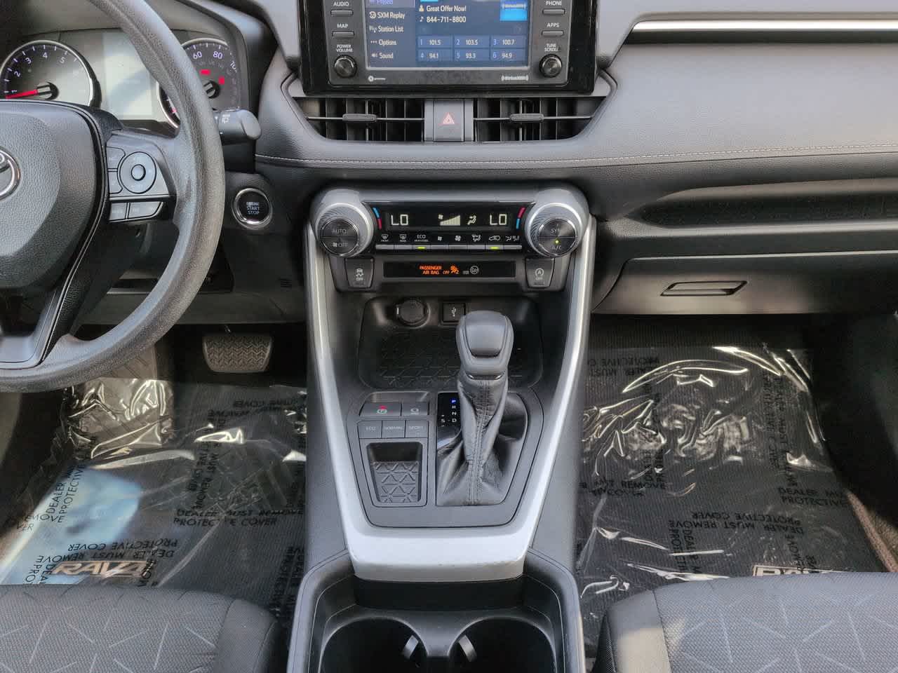 Thumbnail: 2020 Toyota RAV4 - 18