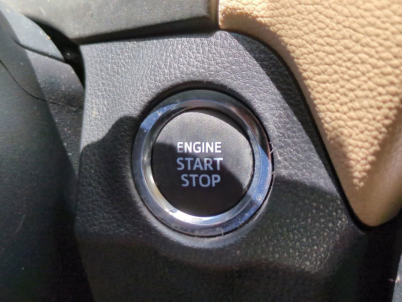 Thumbnail: 2019 Toyota RAV4 - 27
