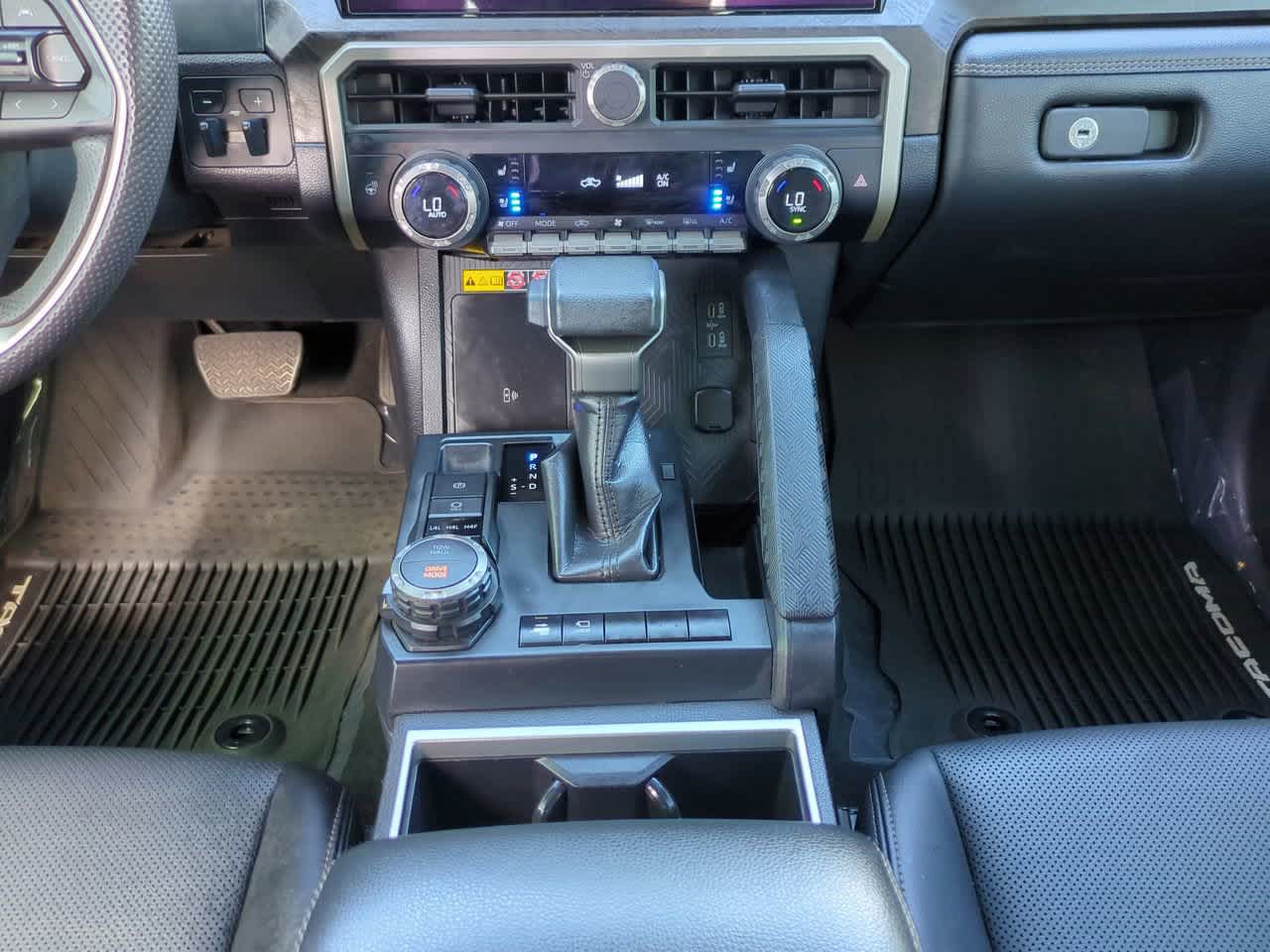 Thumbnail: 2024 Toyota Tacoma - 18