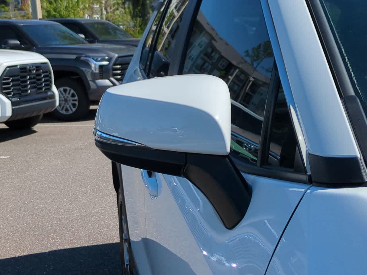 Thumbnail: 2025 Toyota RAV4 - 12