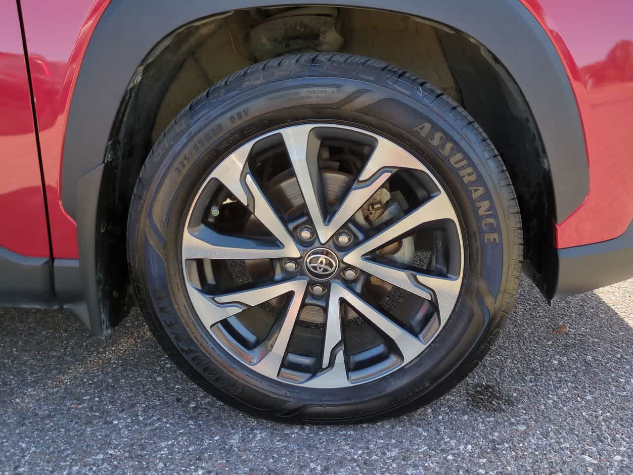 Thumbnail: 2022 Toyota Corolla Cross - 11