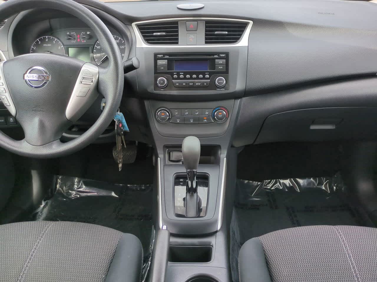 Thumbnail: 2017 Nissan Sentra - 18