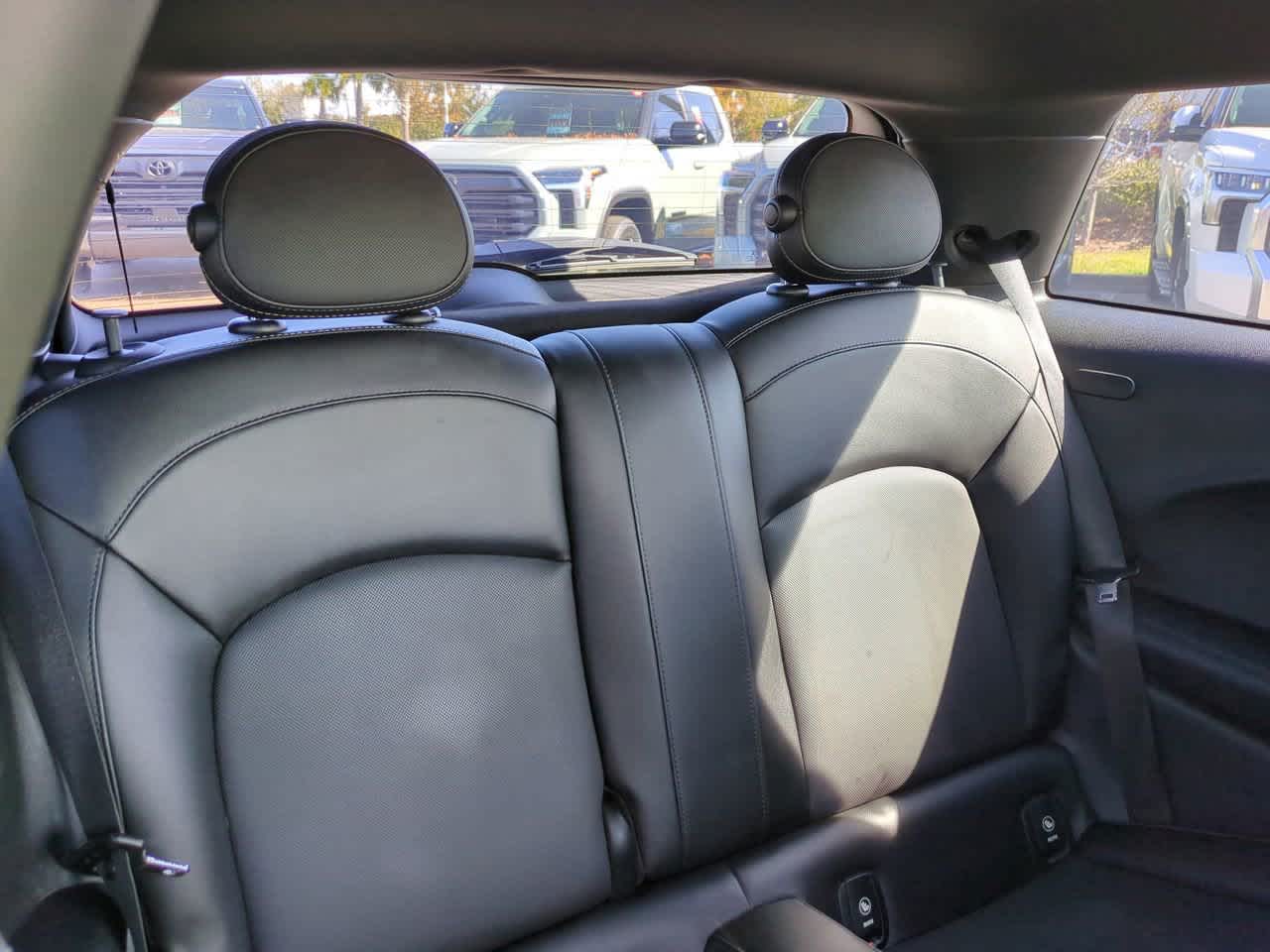 Thumbnail: 2017 MINI Cooper Hardtop - 13