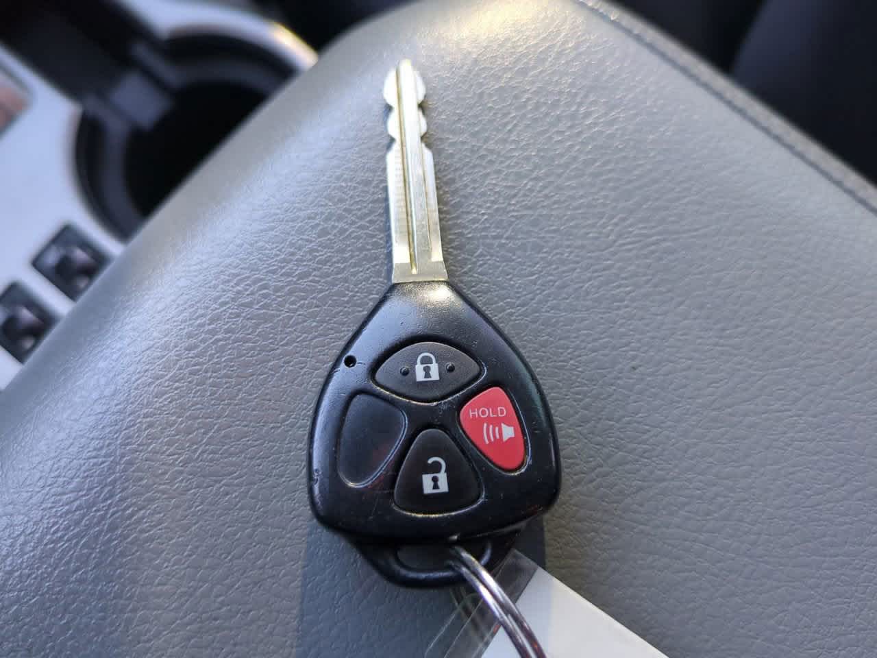 Thumbnail: 2011 Toyota 4Runner - 27