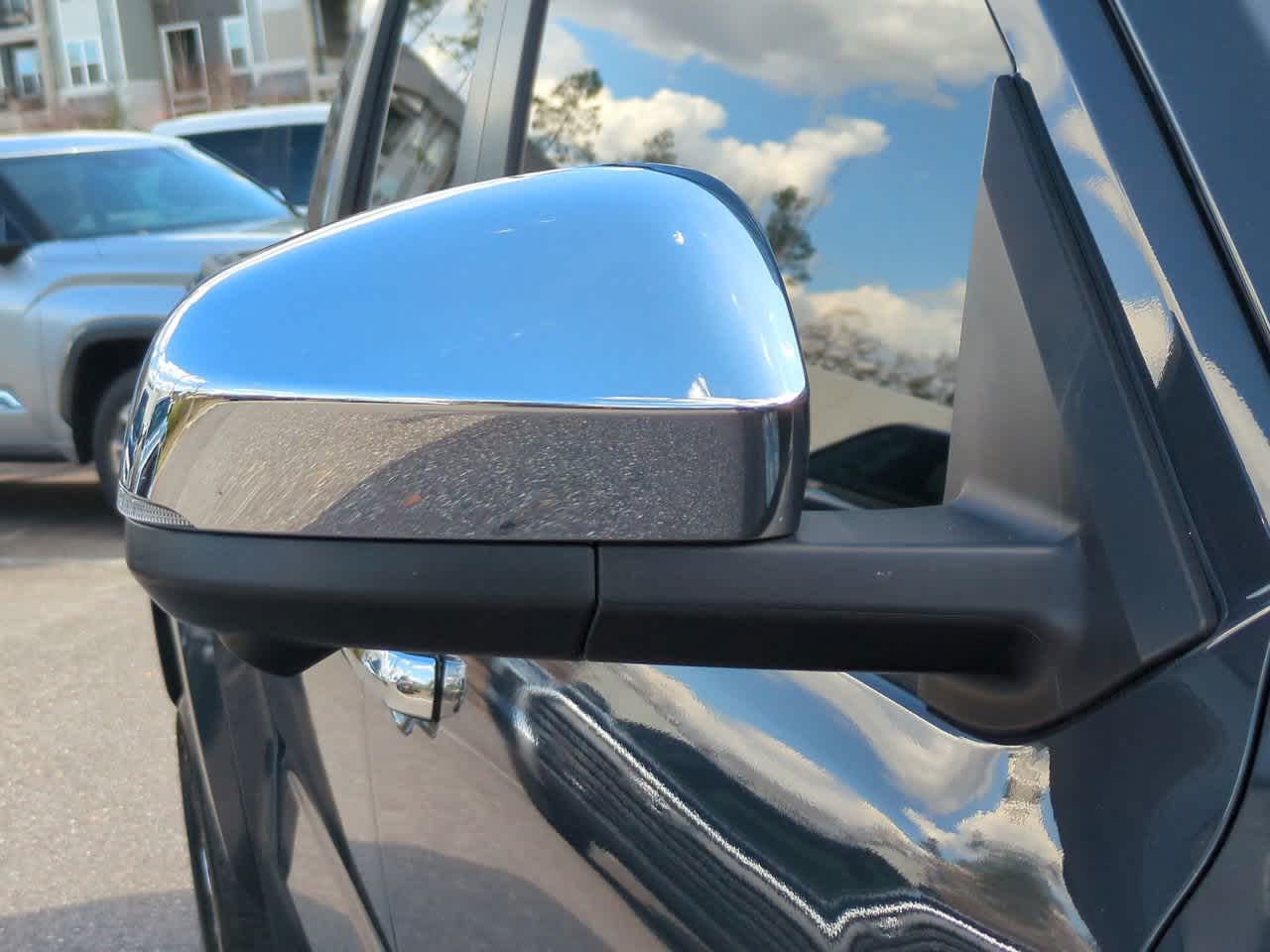 Thumbnail: 2024 Toyota Tacoma - 12