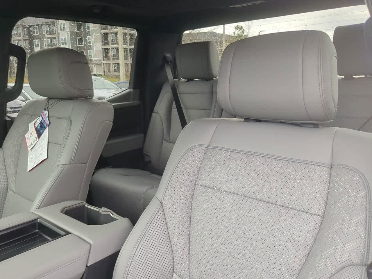 2025 Toyota Tundra Limited 8