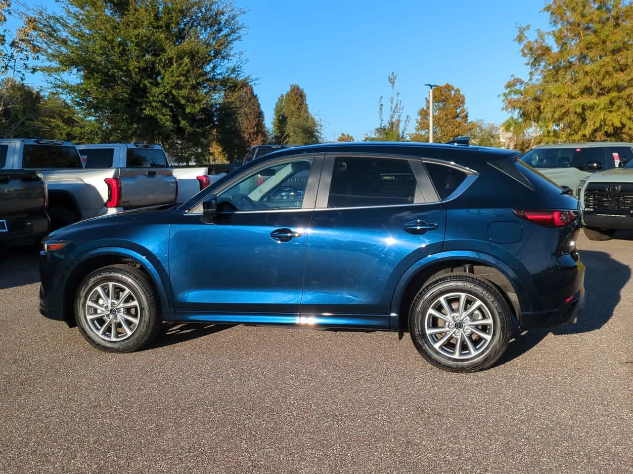 Thumbnail: 2025 Mazda CX-5 - 3