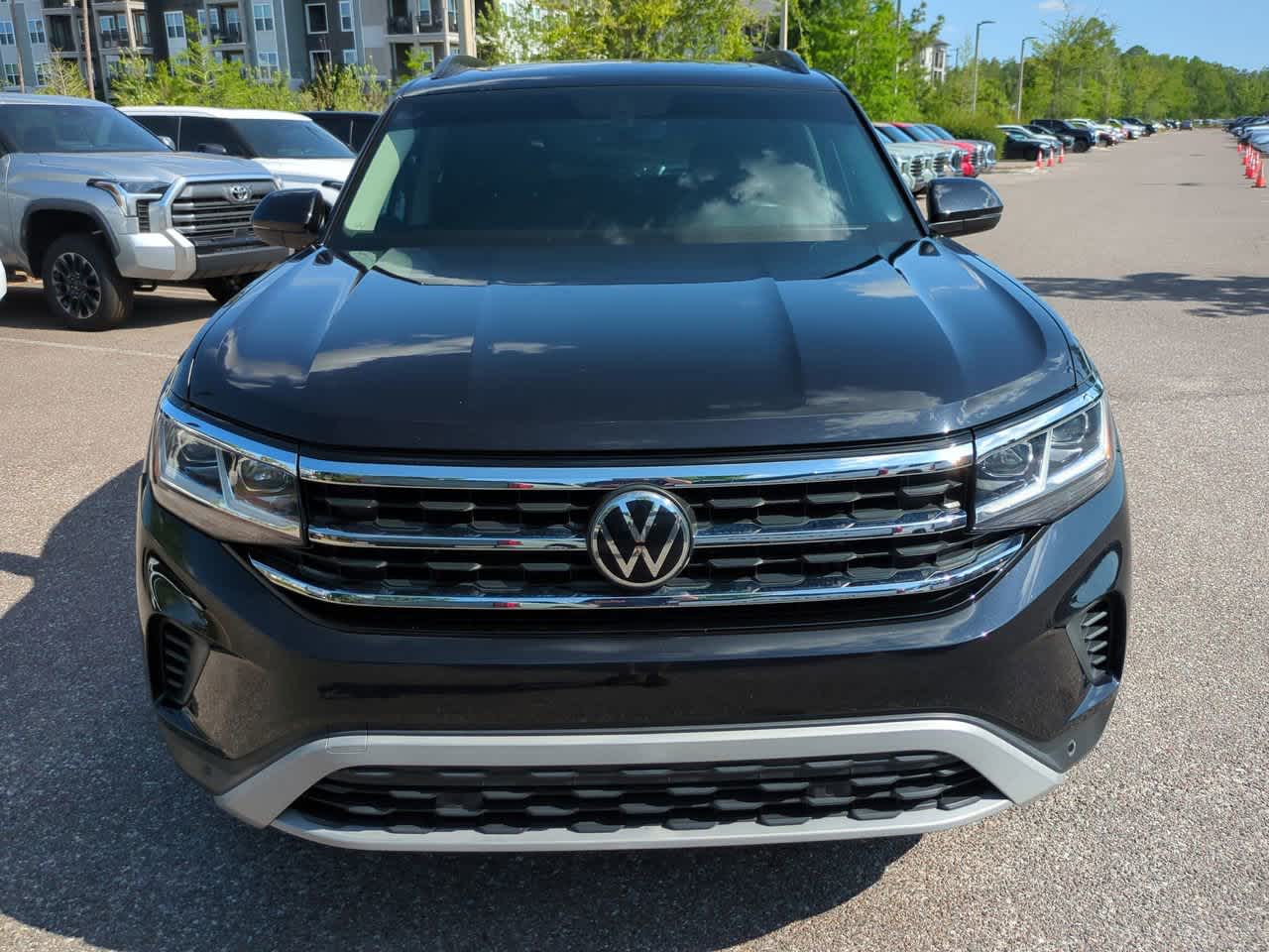 Thumbnail: 2022 Volkswagen Atlas - 9