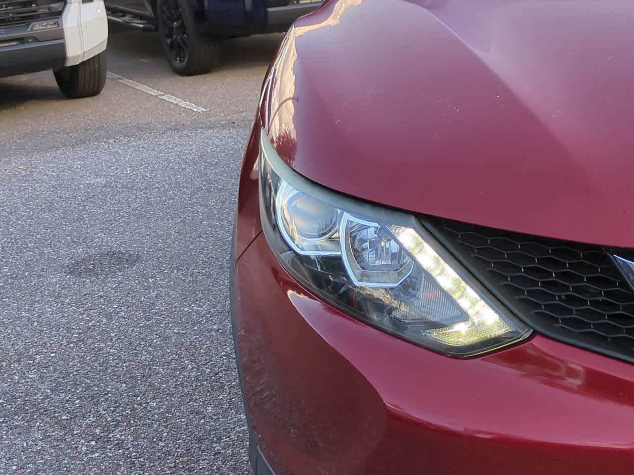 Thumbnail: 2019 Nissan Rogue Sport - 10