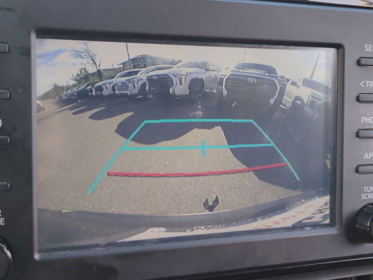 Thumbnail: 2019 Toyota RAV4 - 20