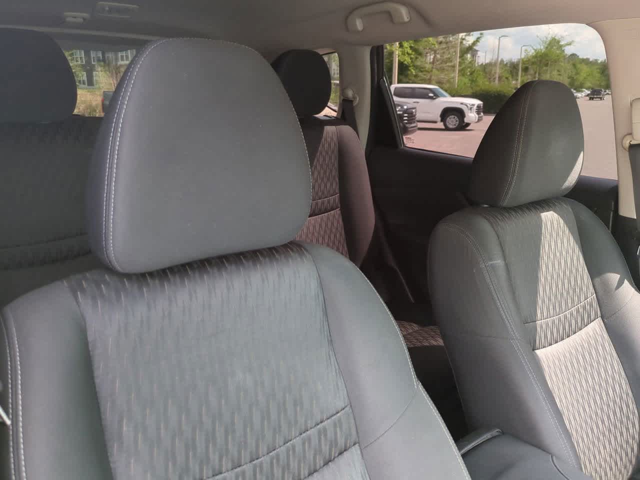 Thumbnail: 2020 Nissan Rogue - 7