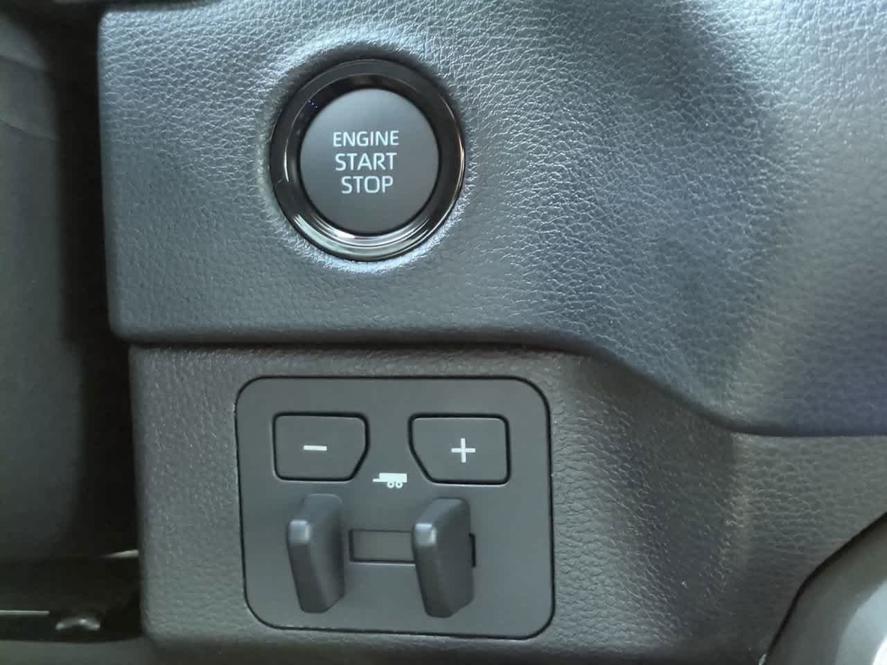 Thumbnail: 2026 Toyota Tundra - 25