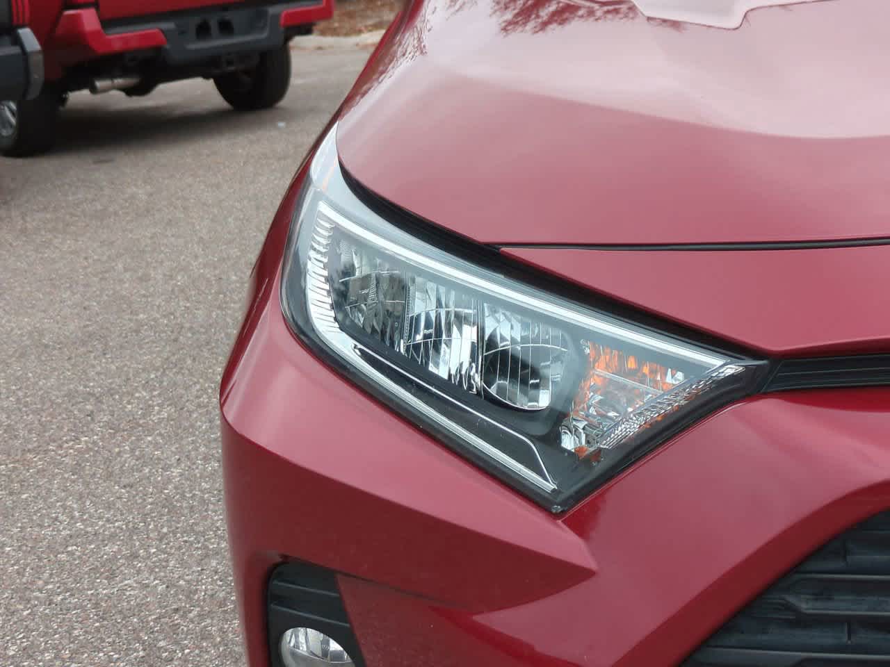 Thumbnail: 2019 Toyota RAV4 - 10