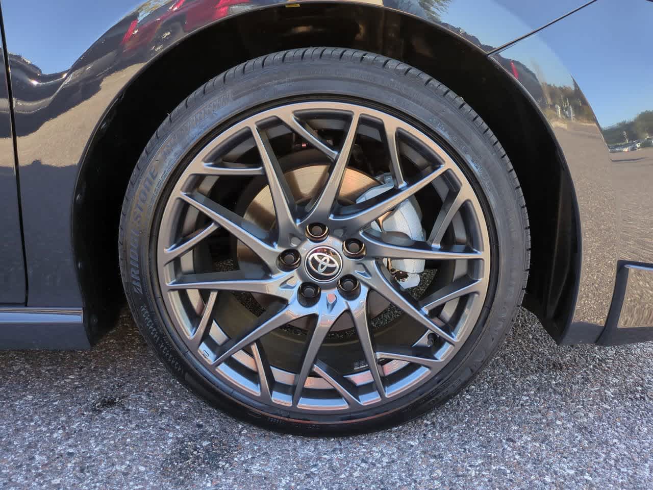 Thumbnail: 2025 Toyota Camry - 11