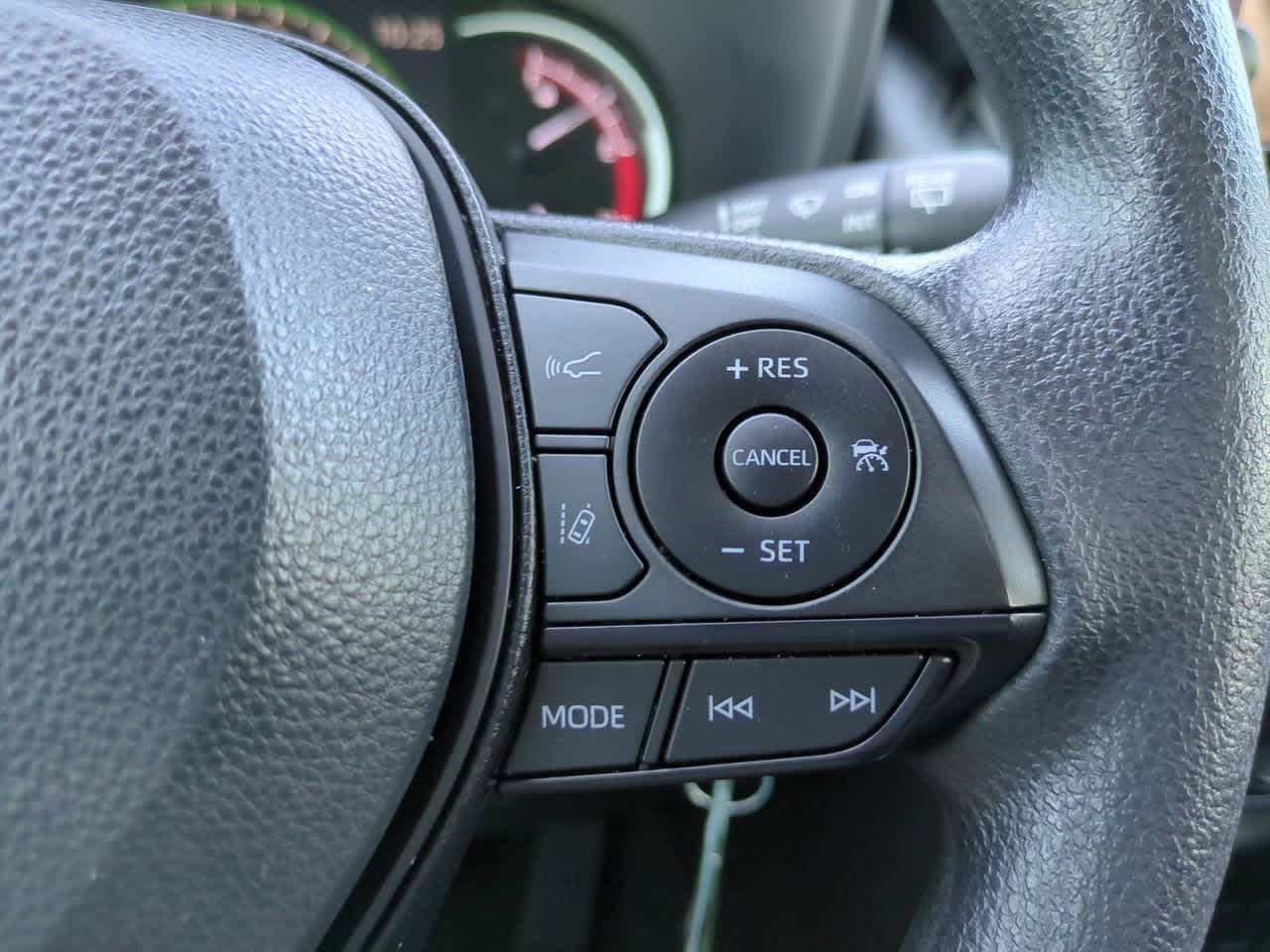 Thumbnail: 2024 Toyota RAV4 - 22