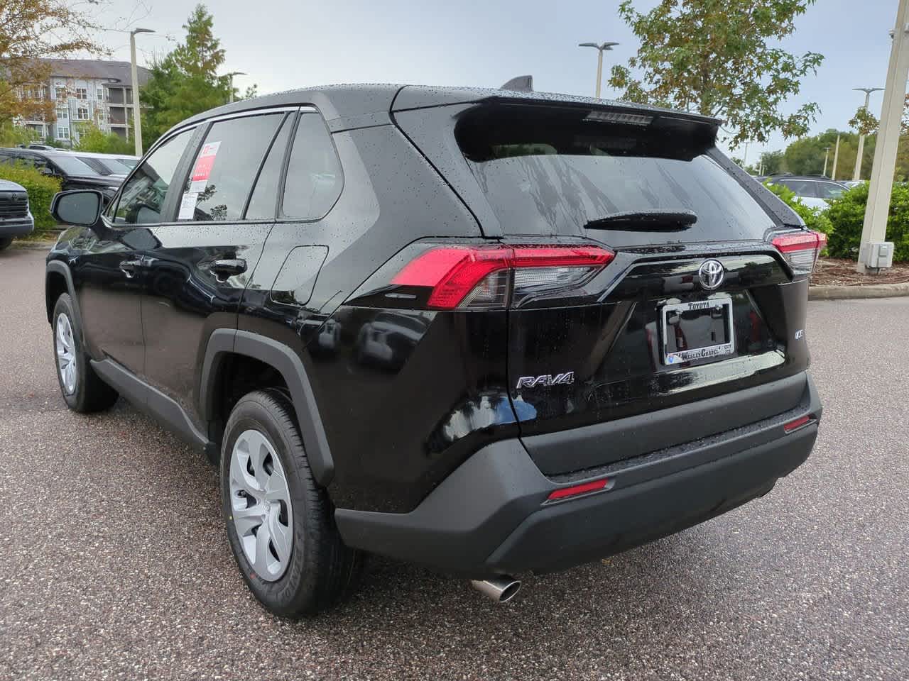 Thumbnail: 2025 Toyota RAV4 - 4