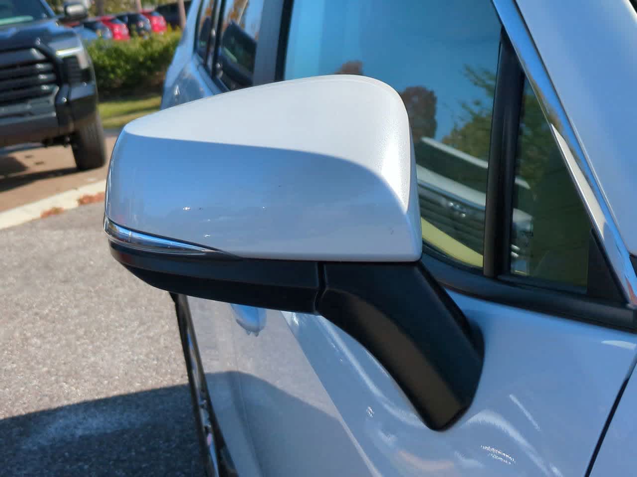 Thumbnail: 2025 Toyota RAV4 - 12