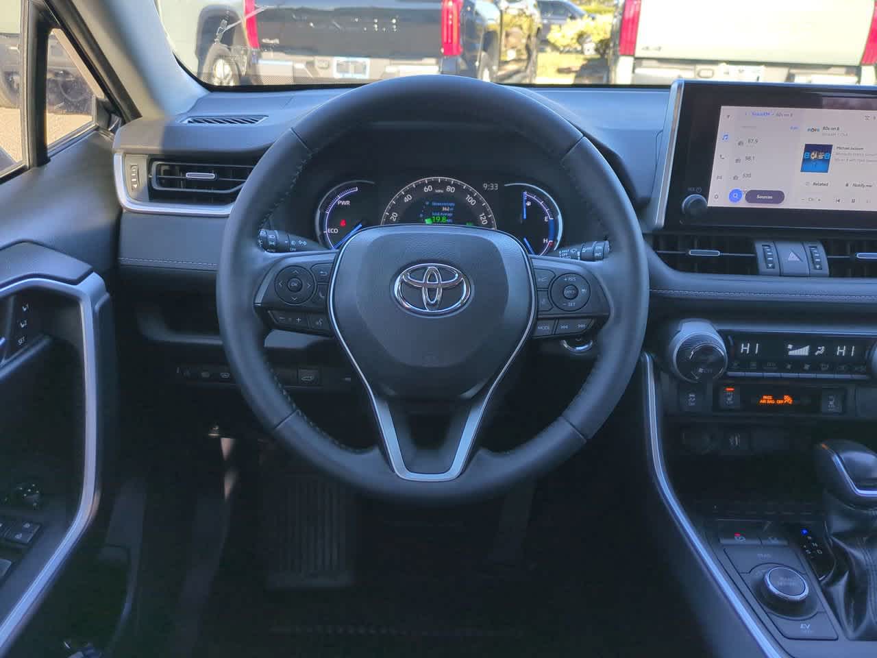 Thumbnail: 2023 Toyota RAV4 - 15