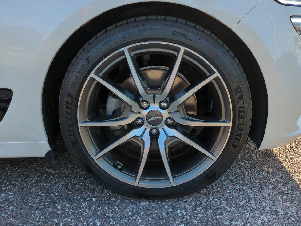 Thumbnail: 2022 Genesis G70 - 11