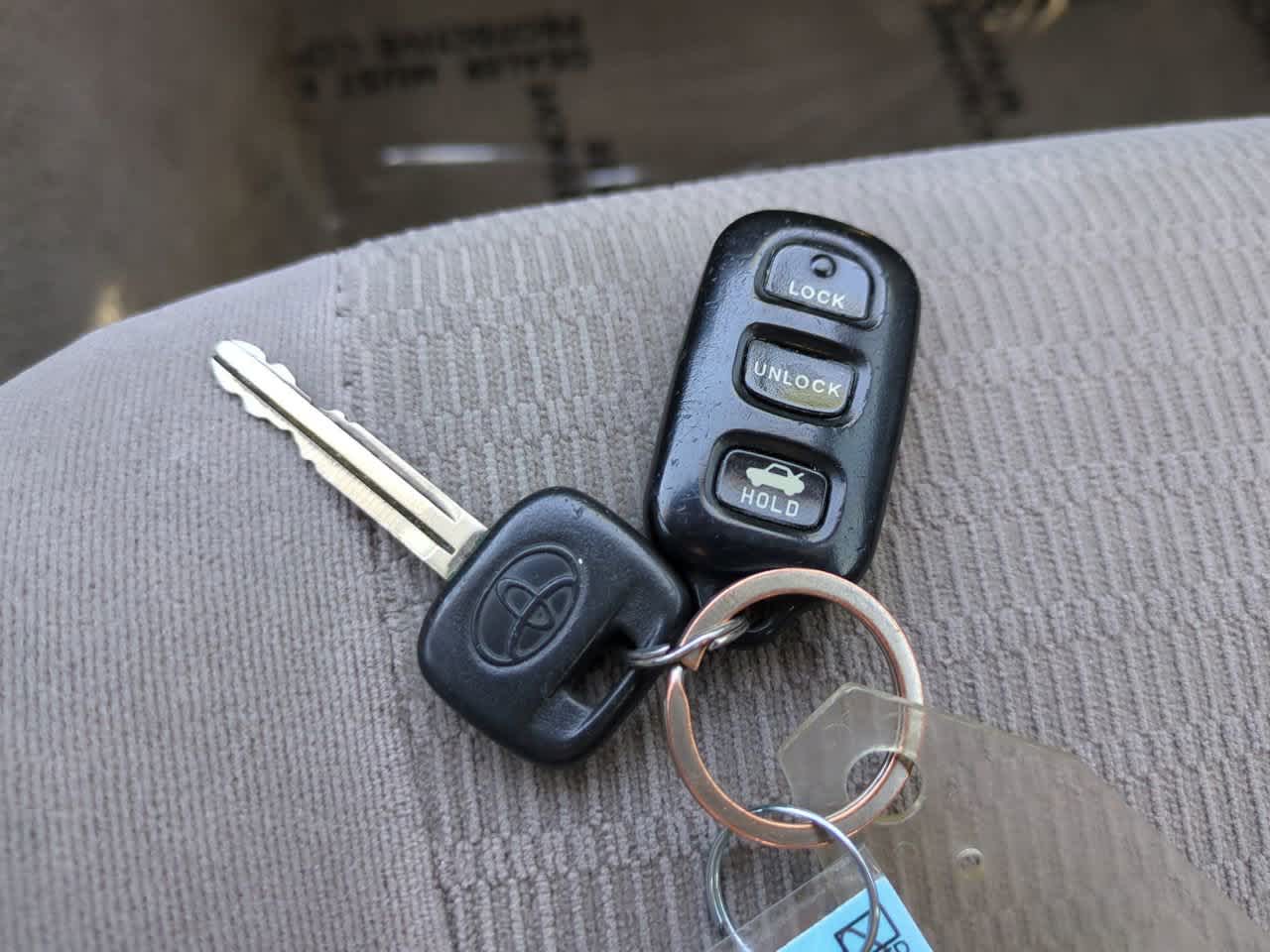 Thumbnail: 2006 Toyota Camry - 23