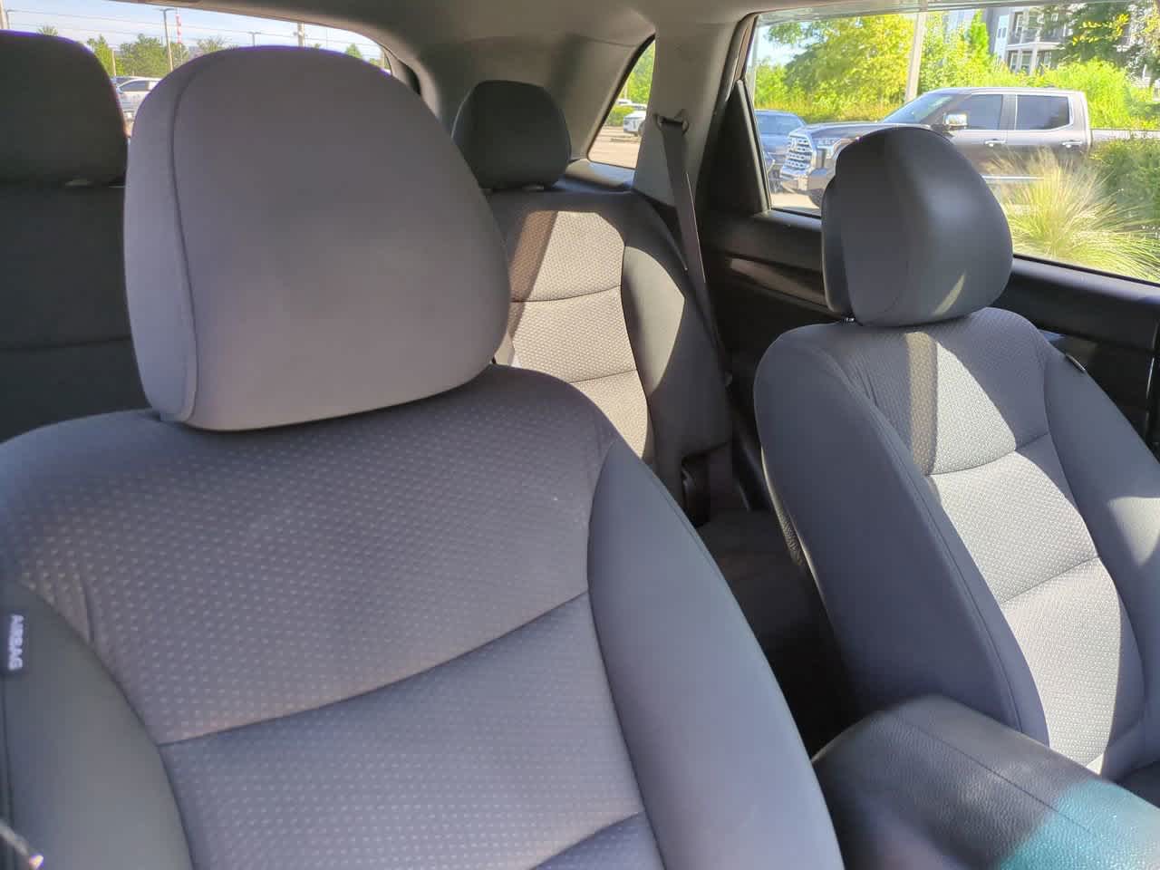 Thumbnail: 2011 Kia Sorento - 7