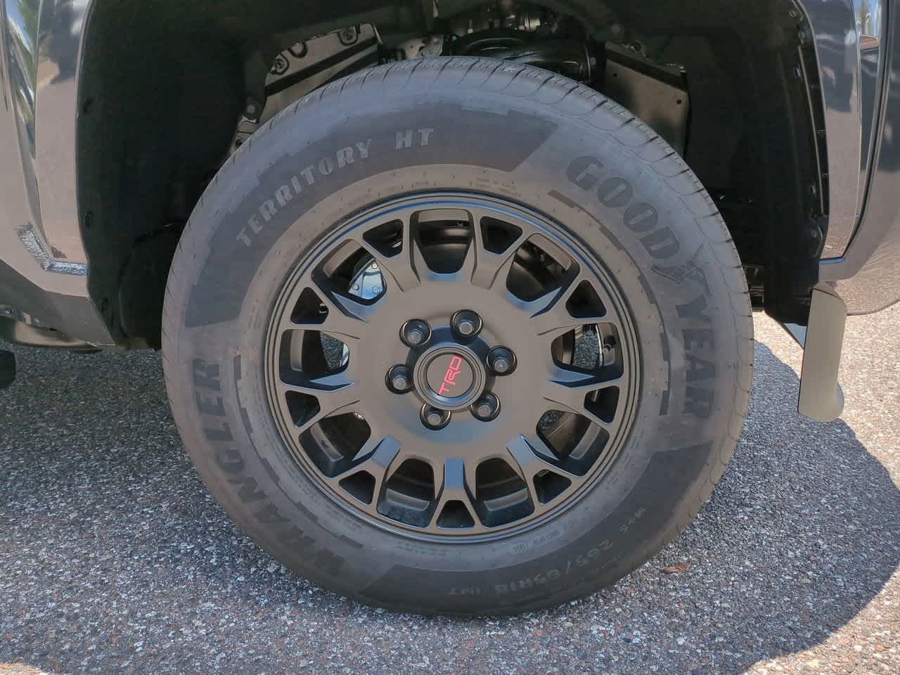 2025 Toyota Tacoma SR5 11
